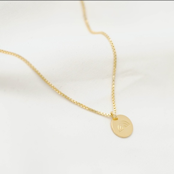 🌈 Rainbow Charm Gold Plated Dainty Necklace - Picture 1 of 7